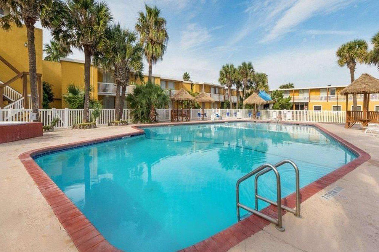 Quality Inn & Suites On The Beach Corpus Christi Exterior foto