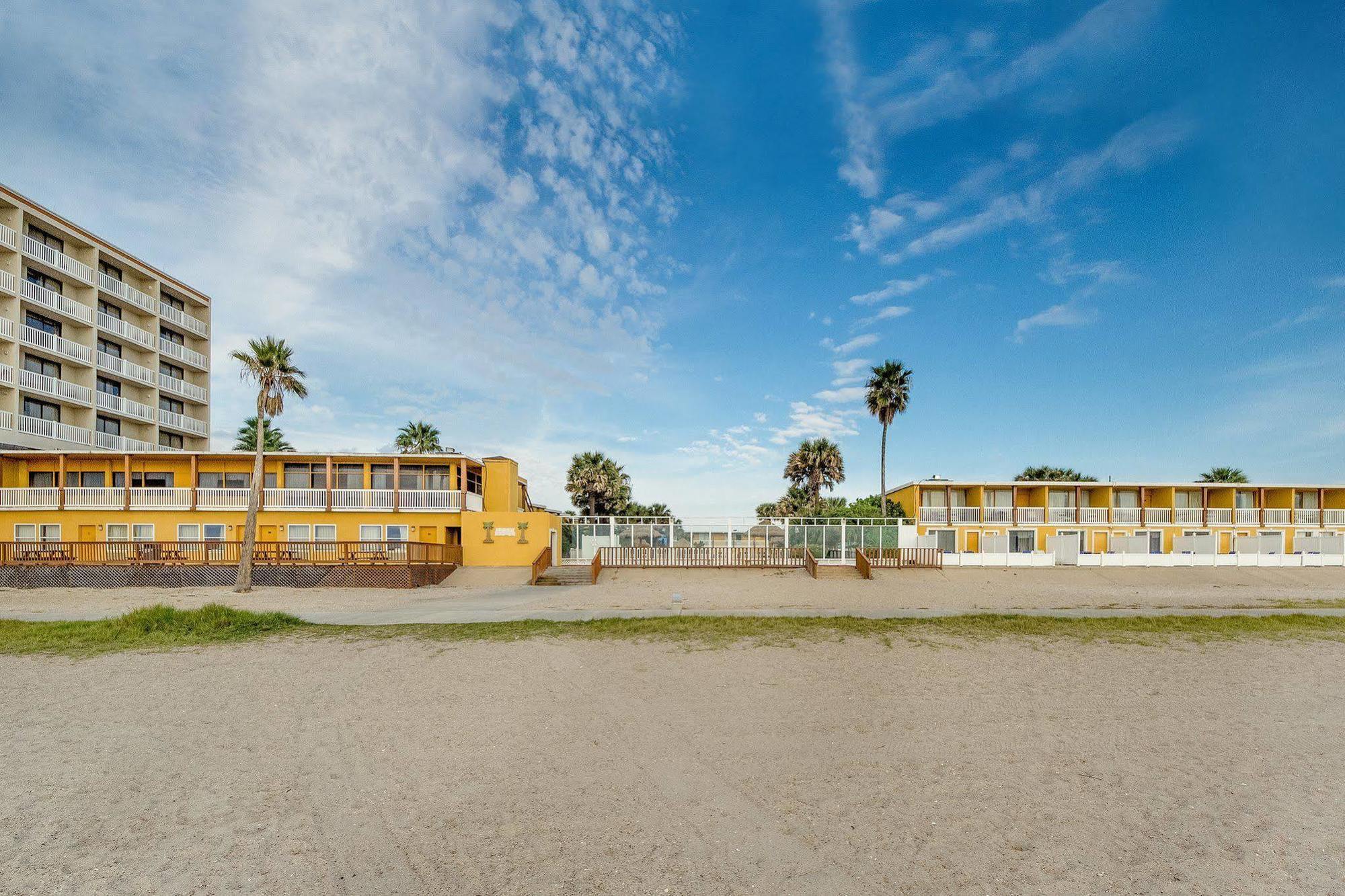Quality Inn & Suites On The Beach Corpus Christi Exterior foto